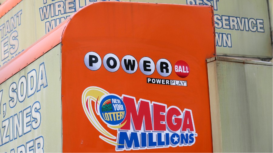B Powerball jackpot winner loses home in LA County wildfire