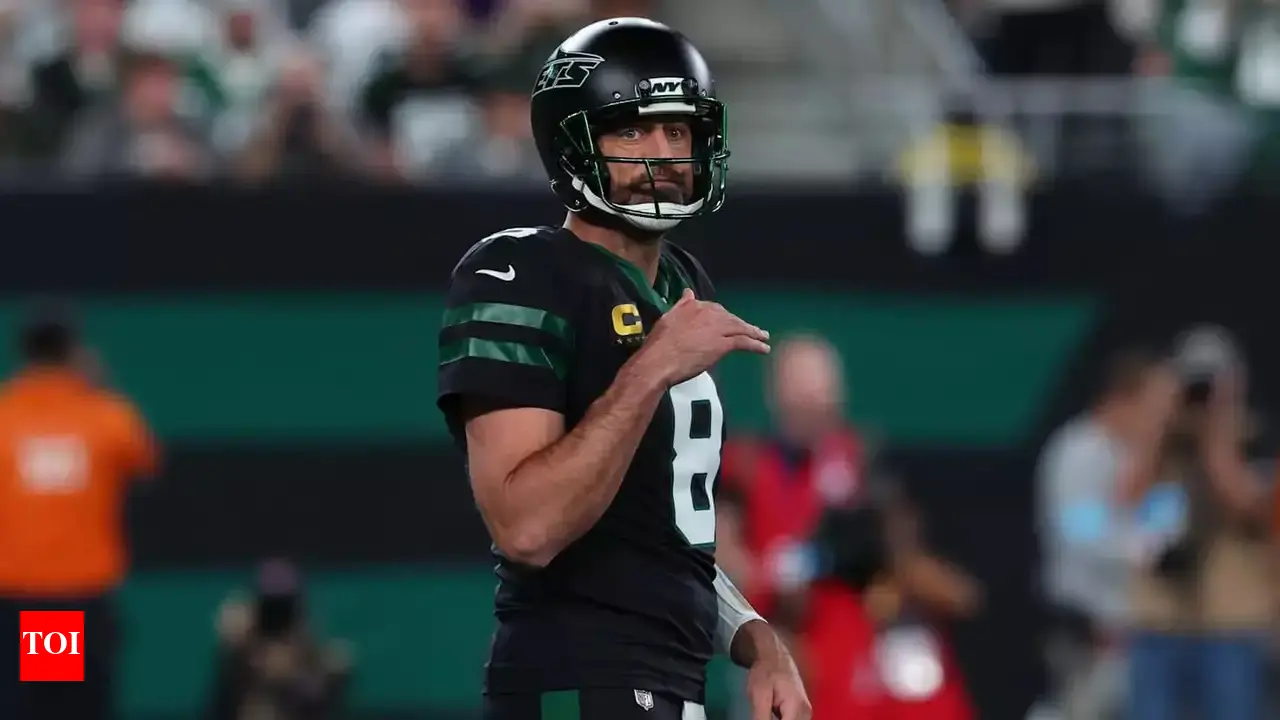 Oldest NFL players in 2025: Aaron Rodgers headlines list